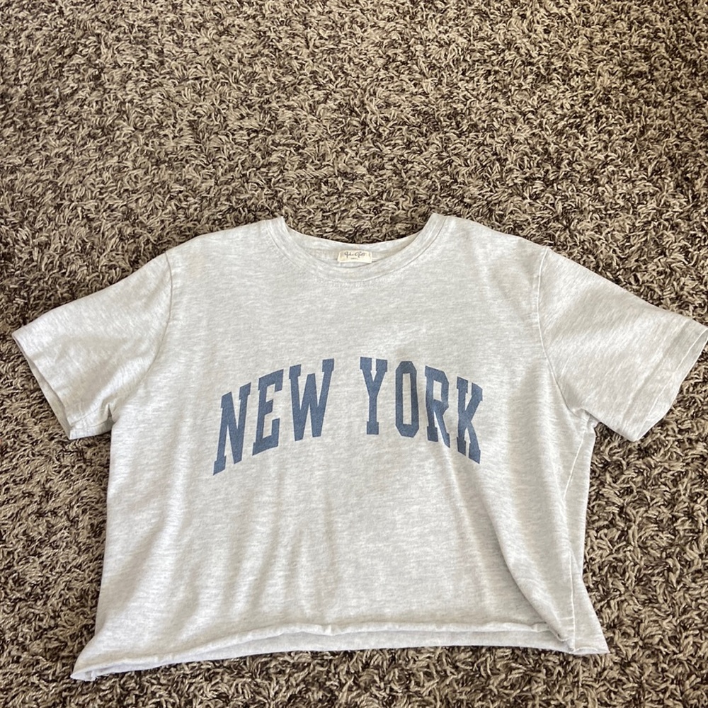 Brandy Melville Cropped Shirt